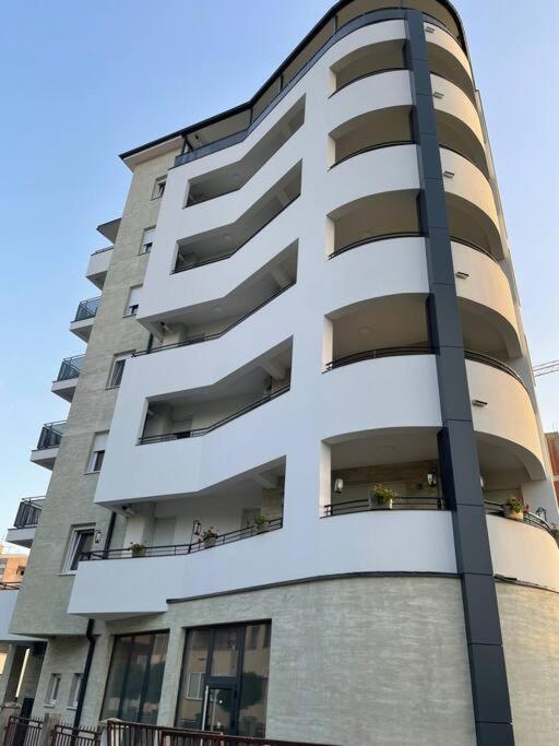 Ferienwohnung Dream House Paraćin Exterior foto